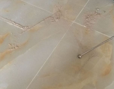金沙瓷砖空鼓维修公司分享粘合剂选择不当在瓷砖铺贴过程中可能导致以下问题