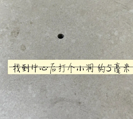 金沙瓷砖空鼓维修公司专业解答在瓷砖铺贴过程中，如果砂料搅拌不均匀，将会带来以下问题